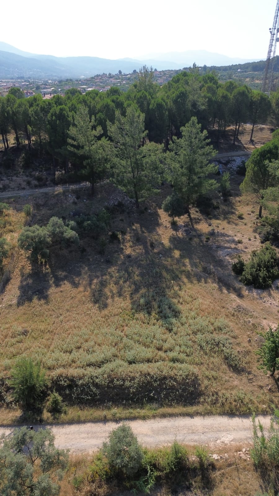 MUĞLA BAYIRDA İMARLI, İKİZ VİLLA İNŞAAT RUHSATI ALINMIŞ MÜSTAKİL 498M2 SATILIK ARSA